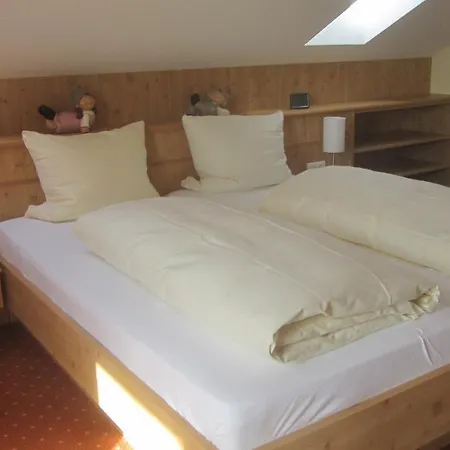 Bed and Breakfast Weinhaus Paradies