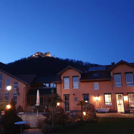 Weinhaus Paradies *